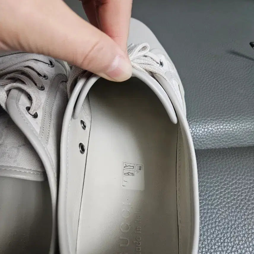 [BUNJANG] Gucci Sneakers (Size 10) / 구찌 스니커즈. 290사이즈 (10)