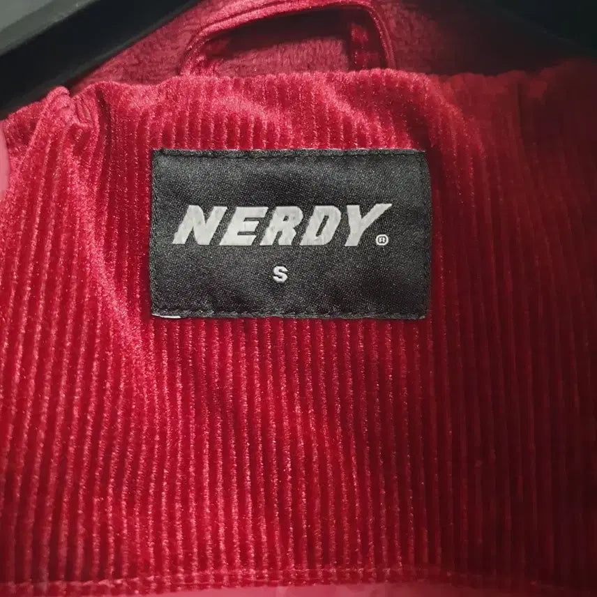 [BUNJANG] NERDY Corduroy Duck Down Short Padded Jacket Burgundy S / 널디 덕다운 코듀로이 숏패딩 버건디 S
