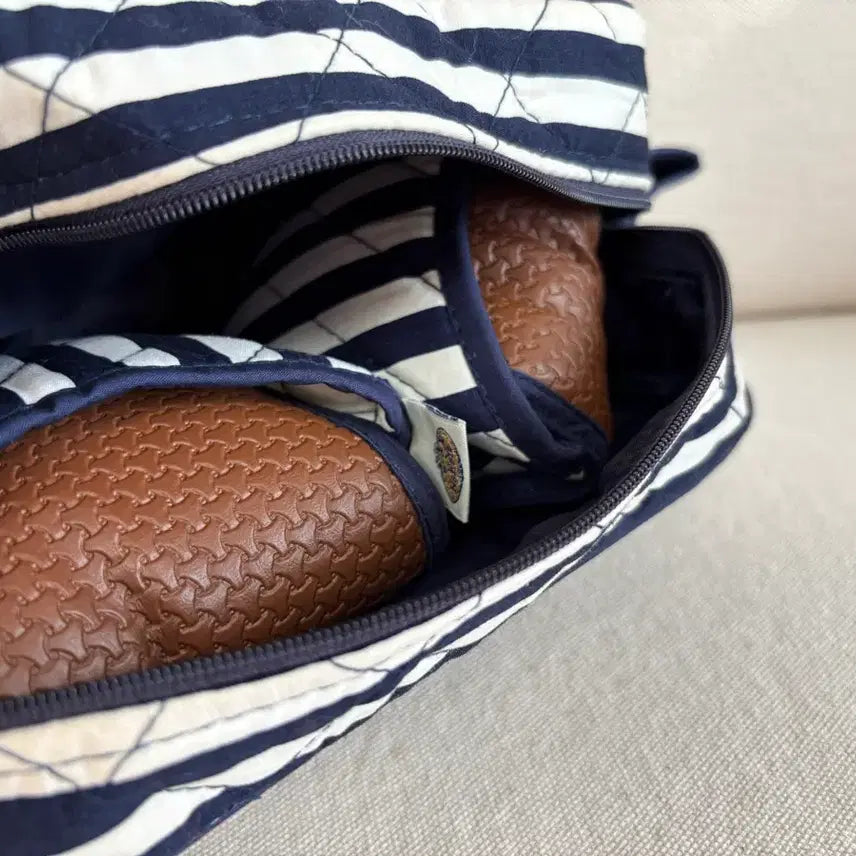 [BUNJANG] Naraya Stripe Pouch & Slipper Set / 나라야 스트라이프 파우치 & 슬리퍼 세트