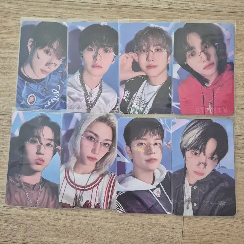 스트레이키즈 시즌그리팅 팔아요