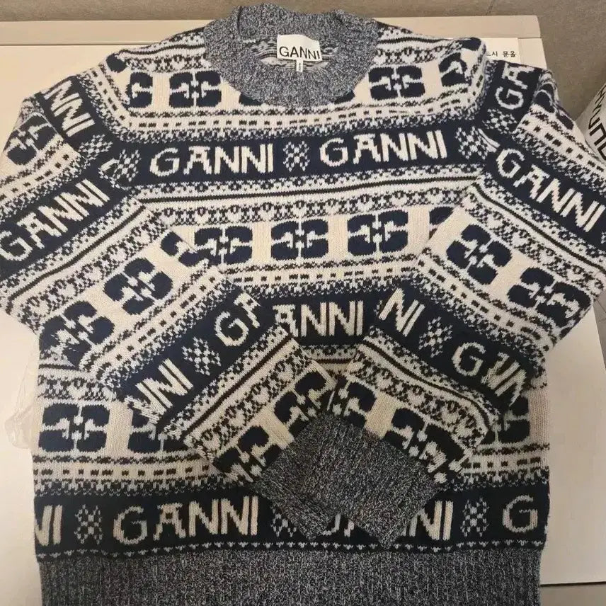 [BUNJANG] Ganni Knit Sweater - S Size / 가니 정품 니트 스웨터 S
