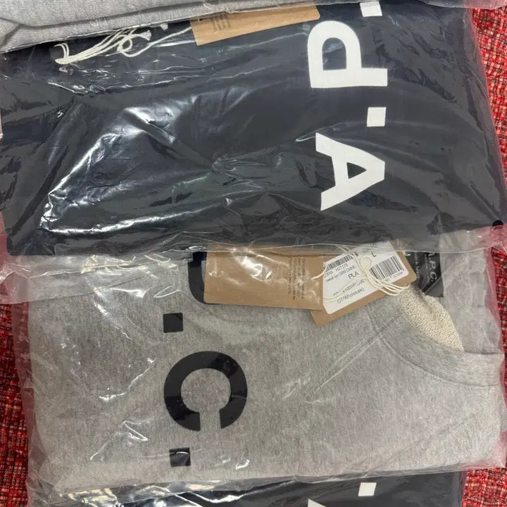 [BUNJANG] A.P.C. S Sweatshirt / ** 아페쎄 ** 봄가을맨투맨 네이비/그레이