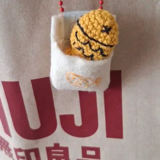 [BUNJANG] Handmade Bungeoppang Keyring / 손뜨개 봉투에 든 붕어빵 키링 한 개 5천원