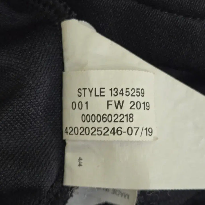 [BUNJANG] Under Armour Basic Hoodie Zip-up (Black) / [M] 언더아머 FW19 베이직 후드 집업 (블랙)