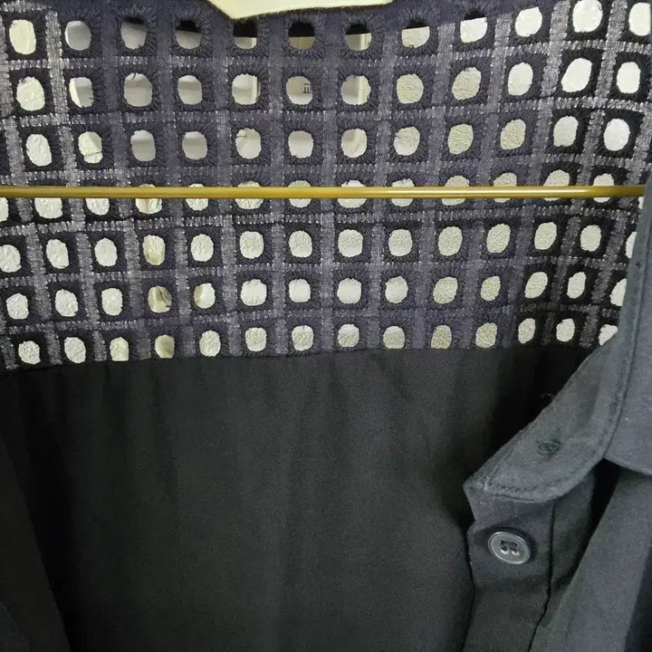 [BUNJANG] Eini Navy Punching Detail Dress / 정가이하급처)Eini 네이비 펀칭 디테일 원피스 100사이즈 77사이즈