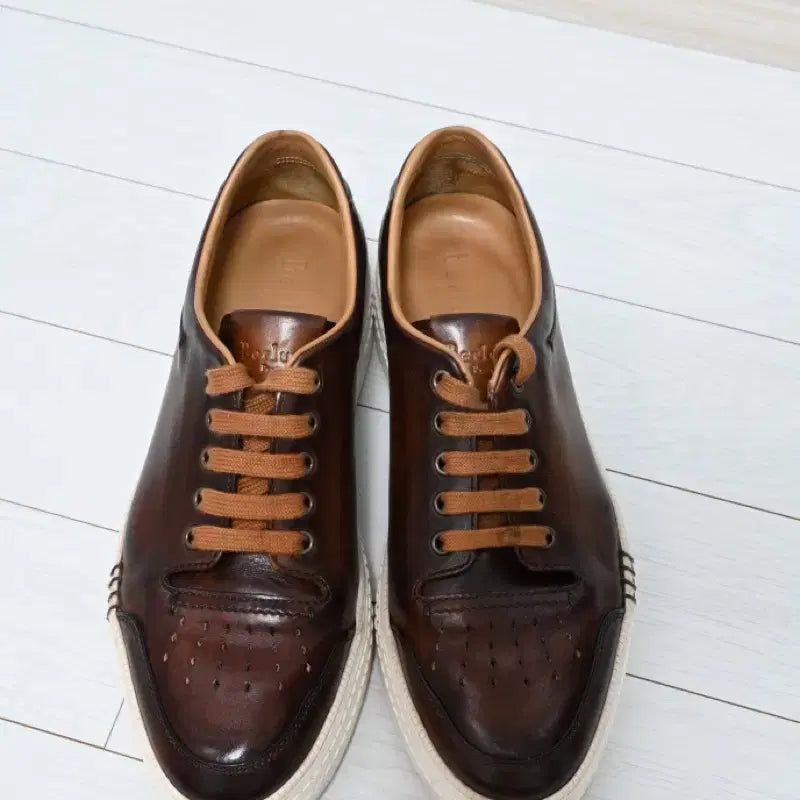 [BUNJANG] Berluti Sneakers (Size 7) / 벨루티 berluti 스니커즈 7사이즈