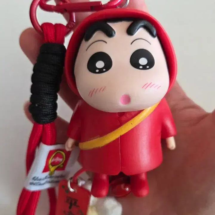 [BUNJANG] Crayon Shin-chan Raincoat Figure Keyring / [새상품] 짱구 우비 피규어 열쇠고리 카라비너 방울 키링
