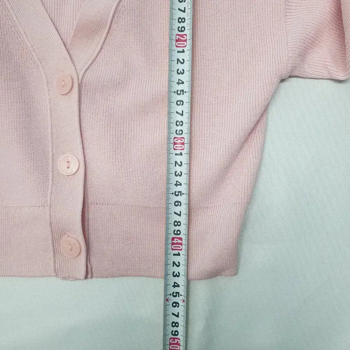 [BUNJANG] GU Pink Crop Knit Cardigan / 1138.GU 핑크 크롭 니트 가디건