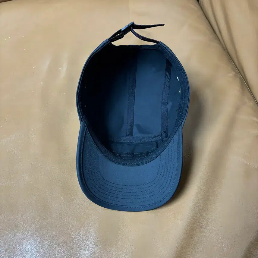[SOLD OUT] 슈프림 캠프캡 모자 박스로고 인셋 젤 블랙