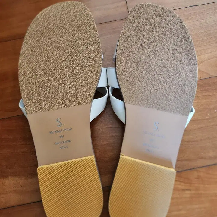[BUNJANG] SAPPUN Twisted Sandals Slippers 230mm / [새상품]사뿐 꼬임 샌들 슬리퍼 230mm