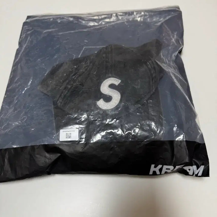 [SOLD OUT] 슈프림 20ss 피그먼트 s로고 볼캡 모자 미친 가격에 판매합니다!