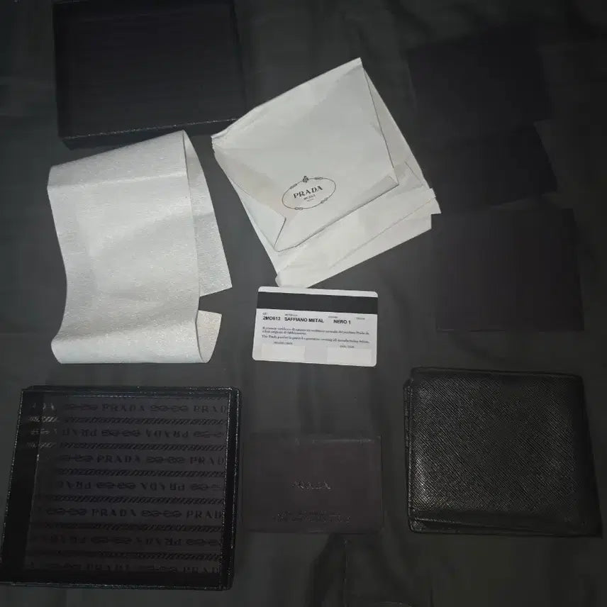 [BUNJANG] Prada Saffiano Wallet / (완전특가) 정품 프라다 사피아노 반지갑 블랙 판매 합니다!!
