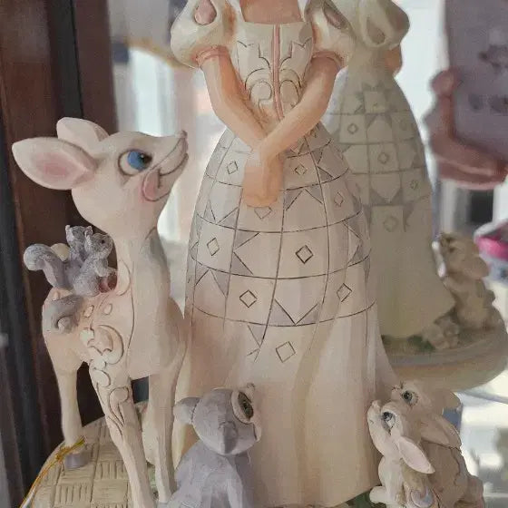 [BUNJANG] Disney Snow White Figure / 디즈니짐슈어 백설공주 피규어