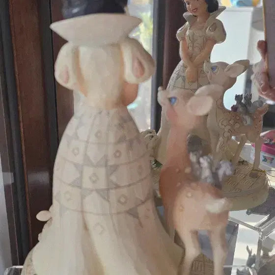 [BUNJANG] Disney Snow White Figure / 디즈니짐슈어 백설공주 피규어