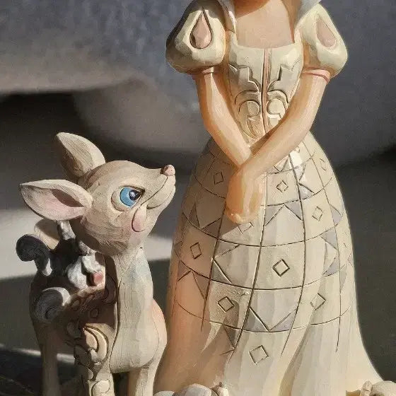 [BUNJANG] Disney Snow White Figure / 디즈니짐슈어 백설공주 피규어