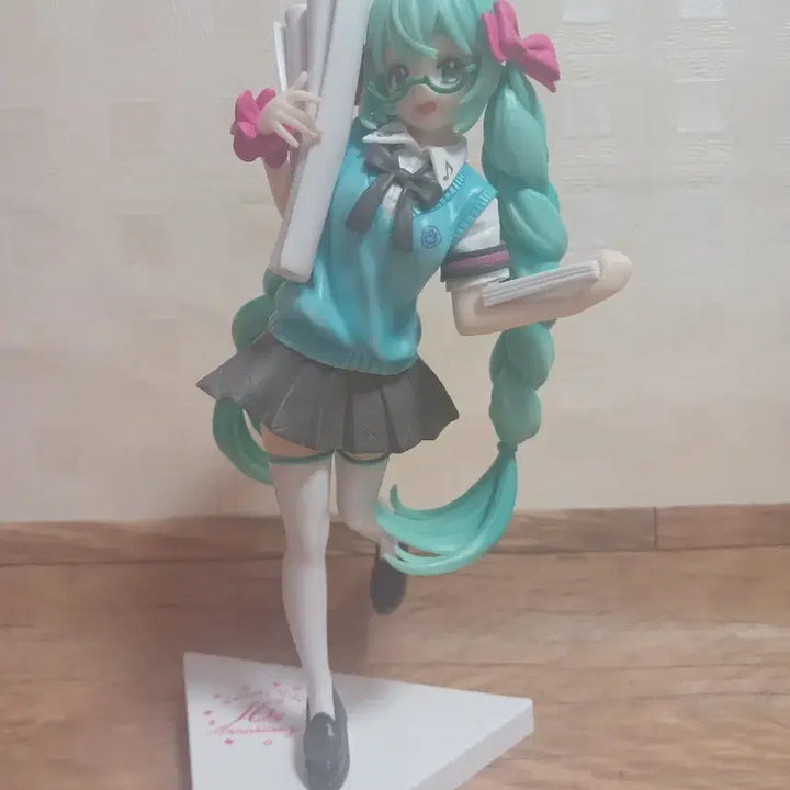 [BUNJANG] Hatsune Miku 2016 School Uniform Figure / 2016 교복 미쿠 피규어 고전