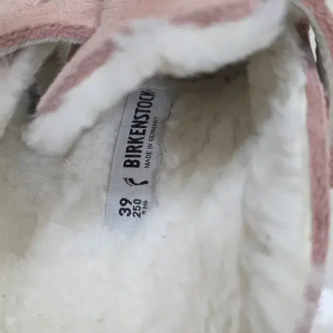 [BUNJANG] Birkenstock Boston Fur Pink 245 Size / 버켄스탁 보스턴 퍼 핑크 245사이즈 (고급 비브람 밑창 완료)