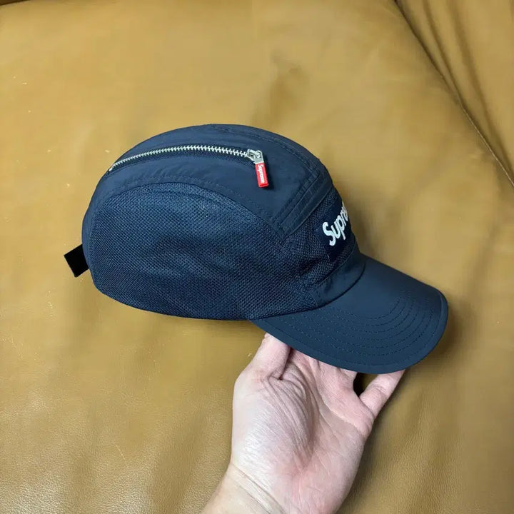 [SOLD OUT] 슈프림 캠프캡 모자 박스로고 집 메쉬 네이비
