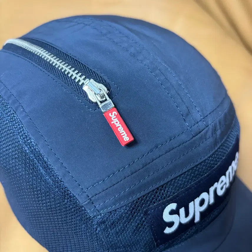 [SOLD OUT] 슈프림 캠프캡 모자 박스로고 집 메쉬 네이비