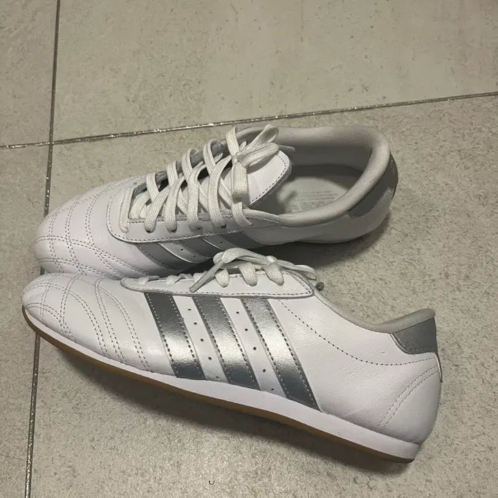 [BUNJANG] Taekwondo Lace White/Silver Shoes / 태권도 레이스 - 화이트:실버
