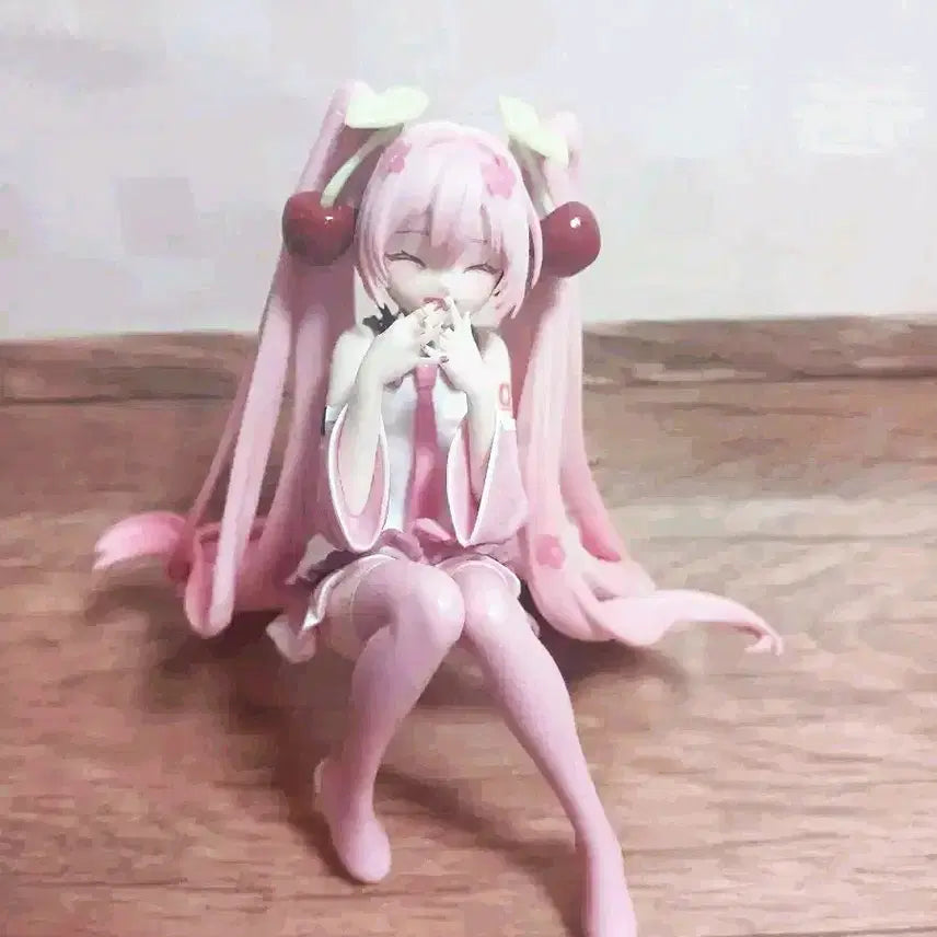 [BUNJANG] Hatsune Miku Sakura Noodle Stopper Figure 2023 / 사쿠라미쿠 누들스토퍼 2023