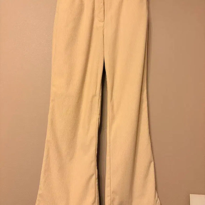 [BUNJANG] LE TROIS Corduroy Pants / LE TROIS 골덴 (2개금액) 바지 베이지,, 차콜 새상품