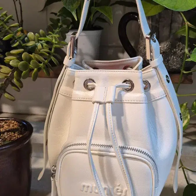[BUNJANG] Munier Pocket Bucket Bag / 새상품급-뮤니에 POCKET BUCKET BAG