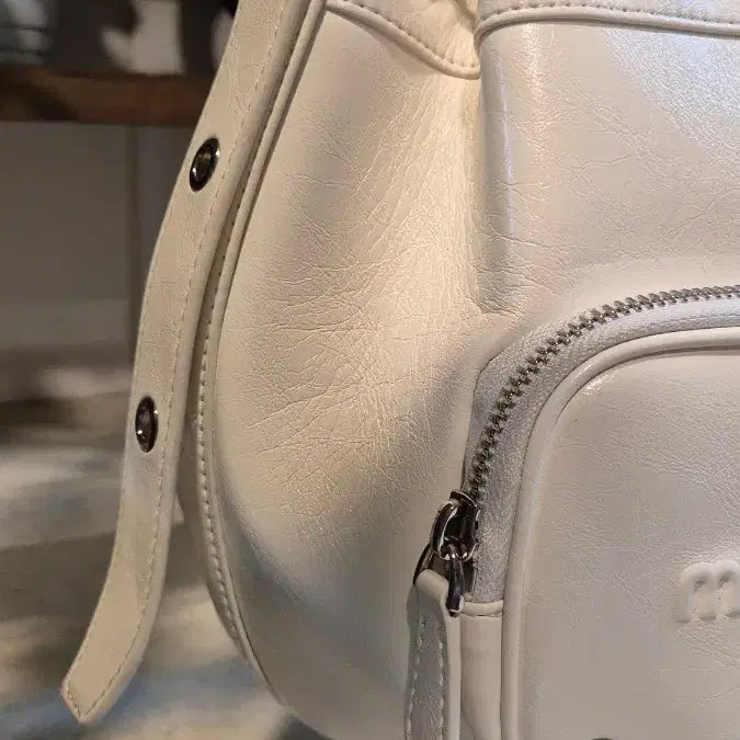 [BUNJANG] Munier Pocket Bucket Bag / 새상품급-뮤니에 POCKET BUCKET BAG