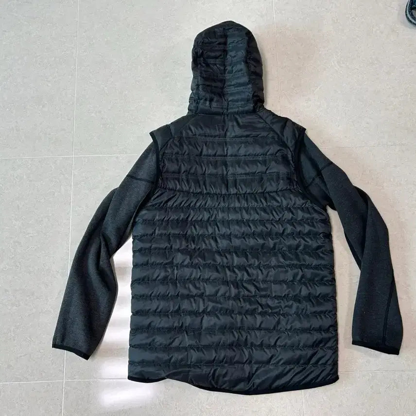 [BUNJANG] Nike Tech Fleece Hybrid Padded Jacket Black M / 나이키 테크플리스 하이브리드 패딩 양면 블랙 M