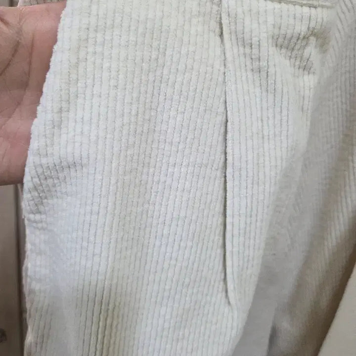 [BUNJANG] Ivory Wide Corduroy Pants / 아이보리 와이드 골덴바지 새상품