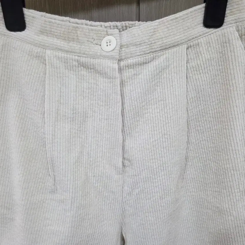 [BUNJANG] Ivory Wide Corduroy Pants / 아이보리 와이드 골덴바지 새상품
