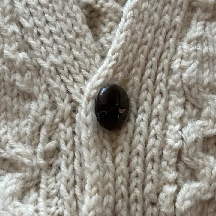 [SOLD OUT] 빈티지 아이보리 꽈배기 가디건