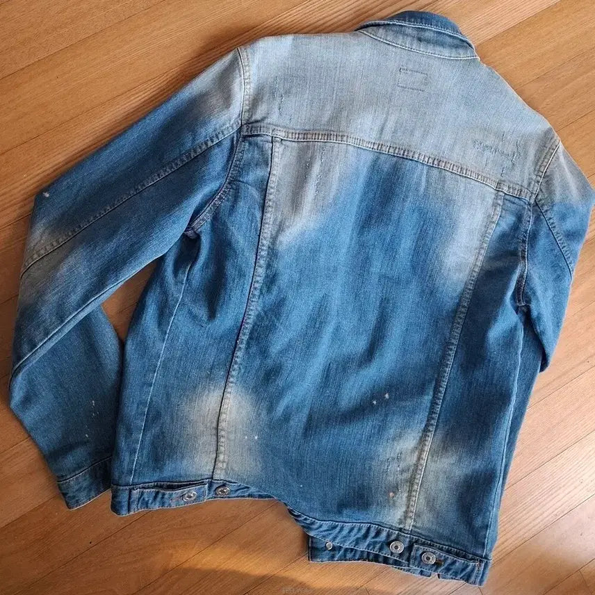 [BUNJANG] Hand-Painted Vintage Denim Jacket / 새상품 빈티지 데미지 스판 핸드페인팅 청자켓