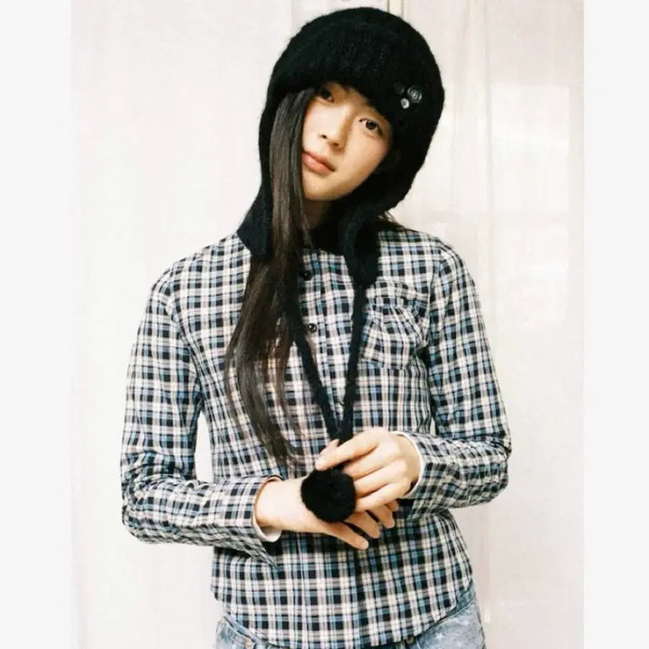 [BUNJANG] AEAE Button Knit Trooper Beanie - Black / 에이이에이이 버튼 니트 트루퍼 비니_블랙