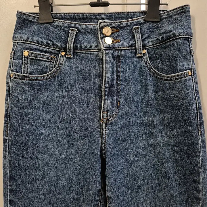 [BUNJANG] Guess Bootcut Denim Pants 26 / 게스 부츠컷 데님 팬츠 26