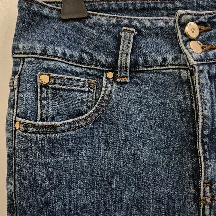 [BUNJANG] Guess Bootcut Denim Pants 26 / 게스 부츠컷 데님 팬츠 26