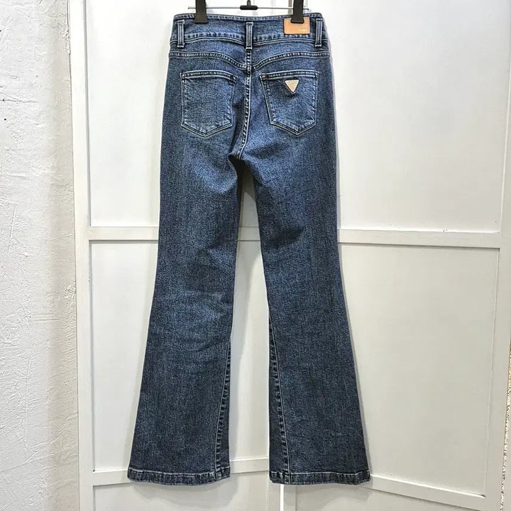 [BUNJANG] Guess Bootcut Denim Pants 26 / 게스 부츠컷 데님 팬츠 26