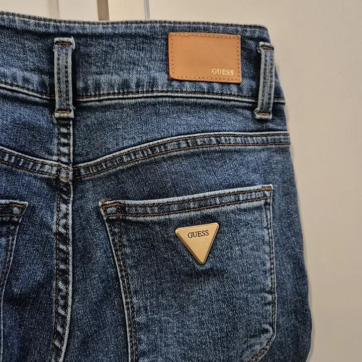 [BUNJANG] Guess Bootcut Denim Pants 26 / 게스 부츠컷 데님 팬츠 26