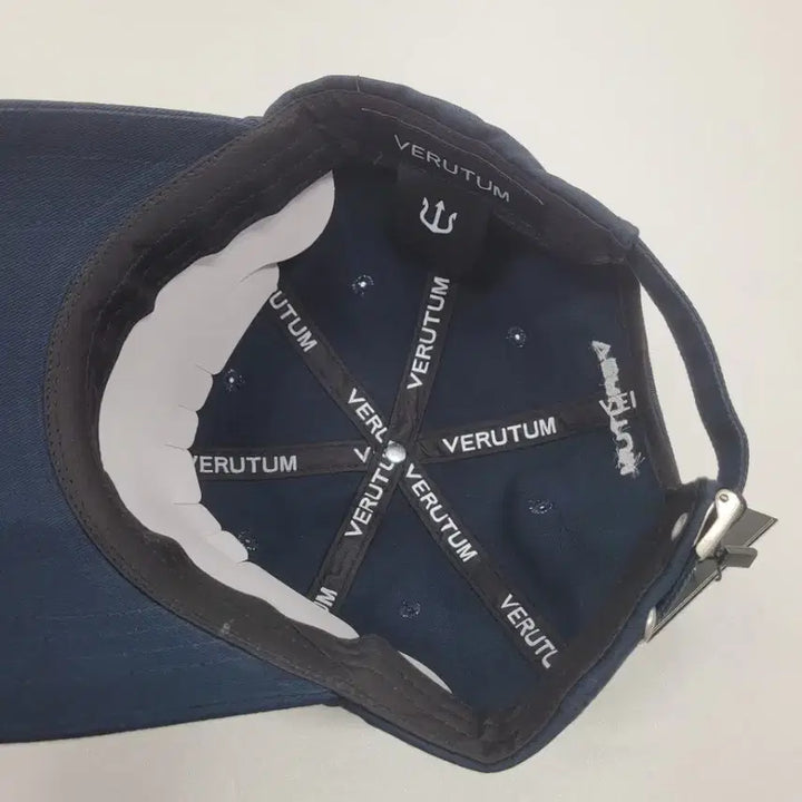 [BUNJANG] Verutum Navy Ball Cap / 베루툼 볼캡 모자 네이비