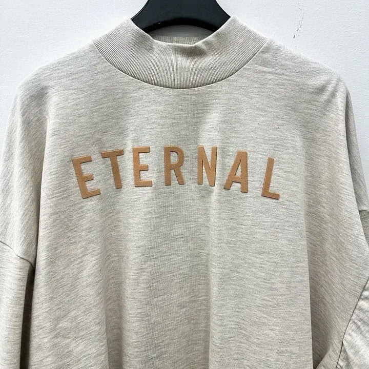 [BUNJANG] Fear of God Eternal Logo Long Sleeve Oatmeal / (정품/새상품) 피어오브갓 남성 오트밀 이터널 로고 롱슬리브