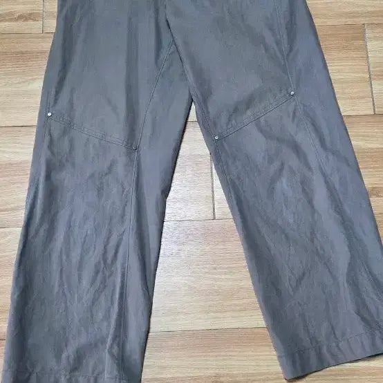 [BUNJANG] Gonak Rivet Pants S / 고낙 리벳 팬츠 S