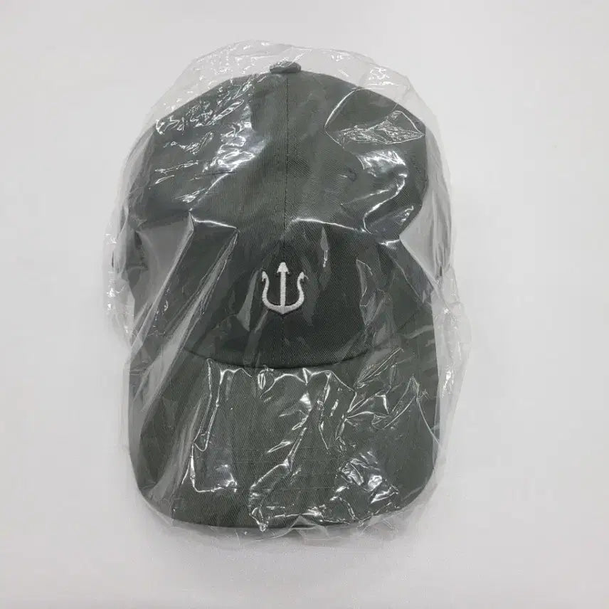 [BUNJANG] Verutum Unisex Ball Cap Khaki / 베루툼 볼캡 모자 카키