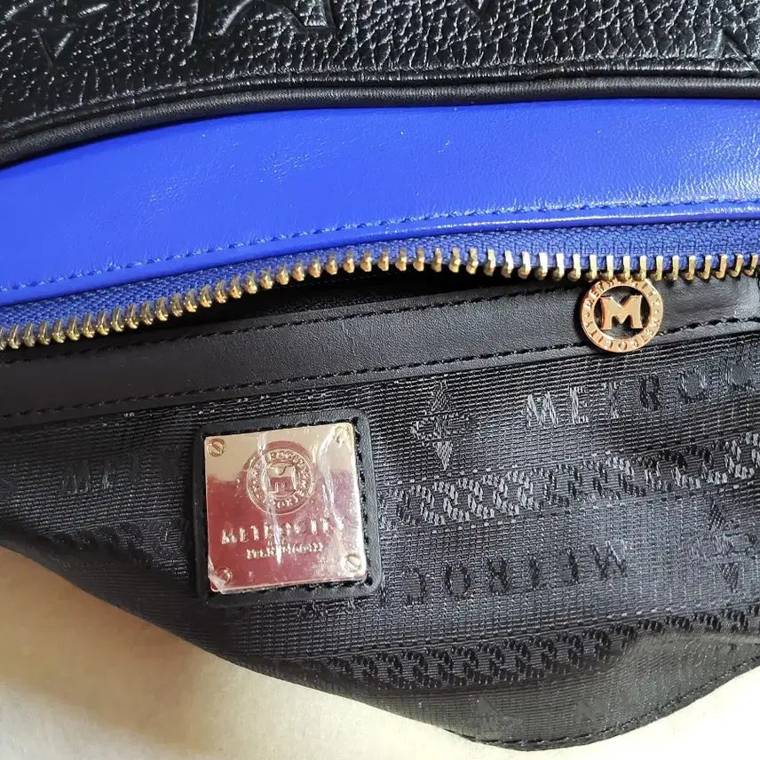 [BUNJANG] Metrocity Crossbody Bag / 메트로시티 가방