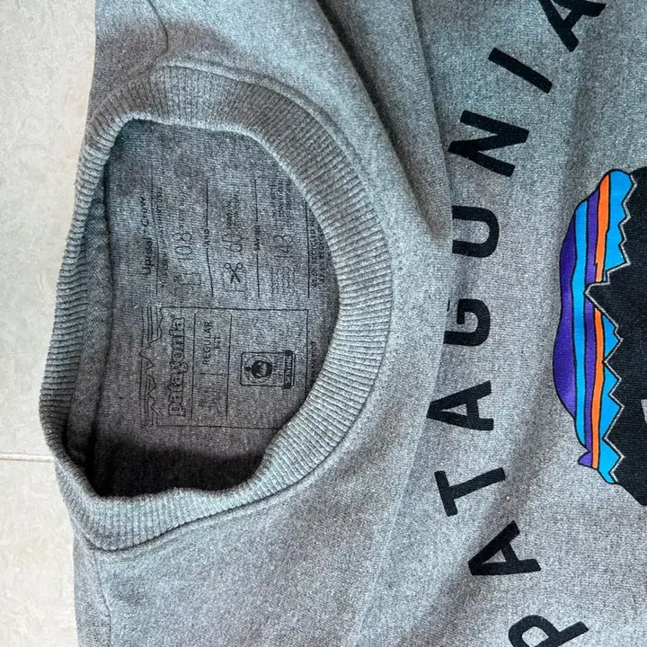 [BUNJANG] Patagonia Gray Crewneck Sweatshirt / 파타고니아 회색 맨투맨 티셔츠