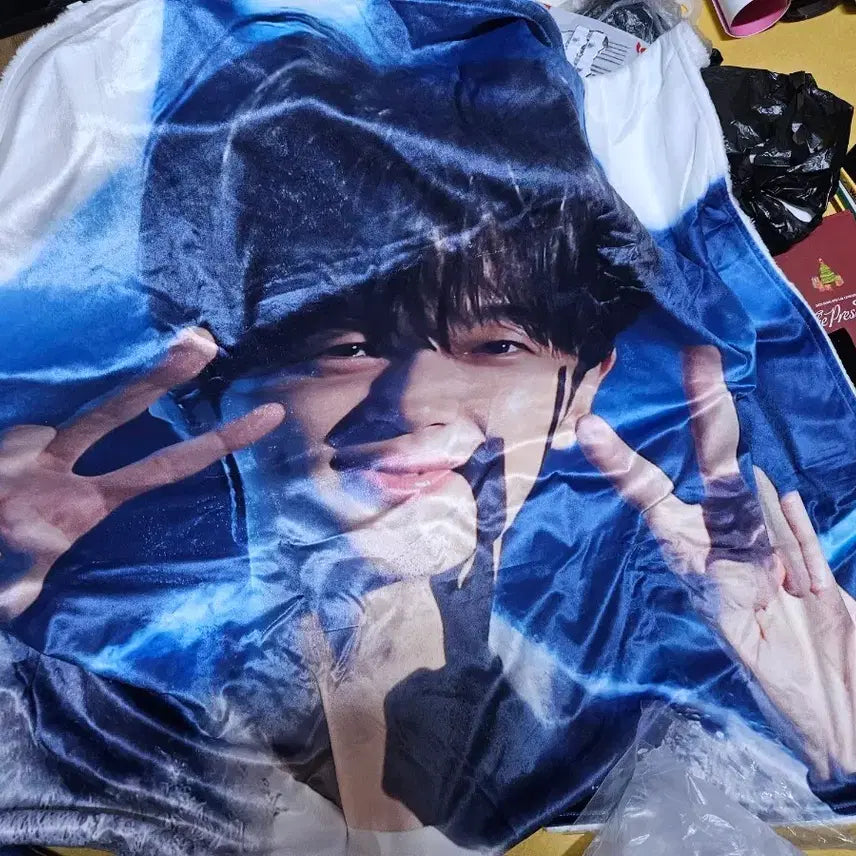 [BUNJANG] Byeon Woo-seok Unofficial Blanket / 변우석 비공굿 담요