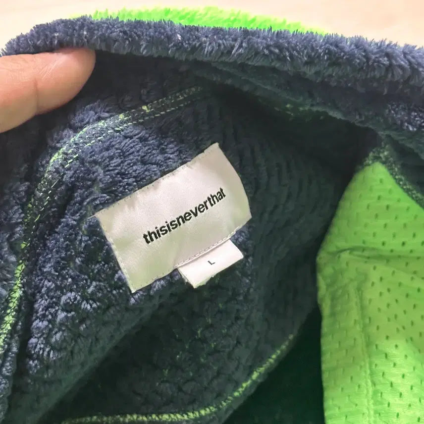 [BUNJANG] thisisneverthat L Fluorescent Green Fleece Jacket / 디네댓 디스이즈네버댓 L 형광그린 후리스