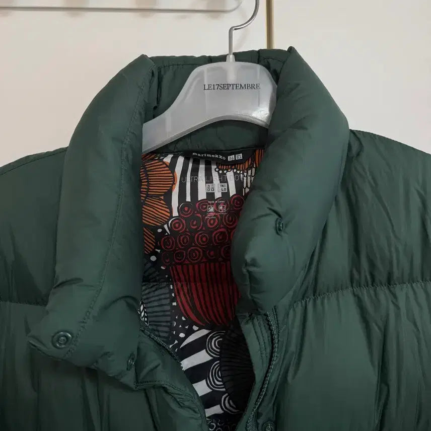 [BUNJANG] Uniqlo x Marimekko Ultra Light Down Jacket / 유니클로x마리메꼬 울트라 라이트 다운