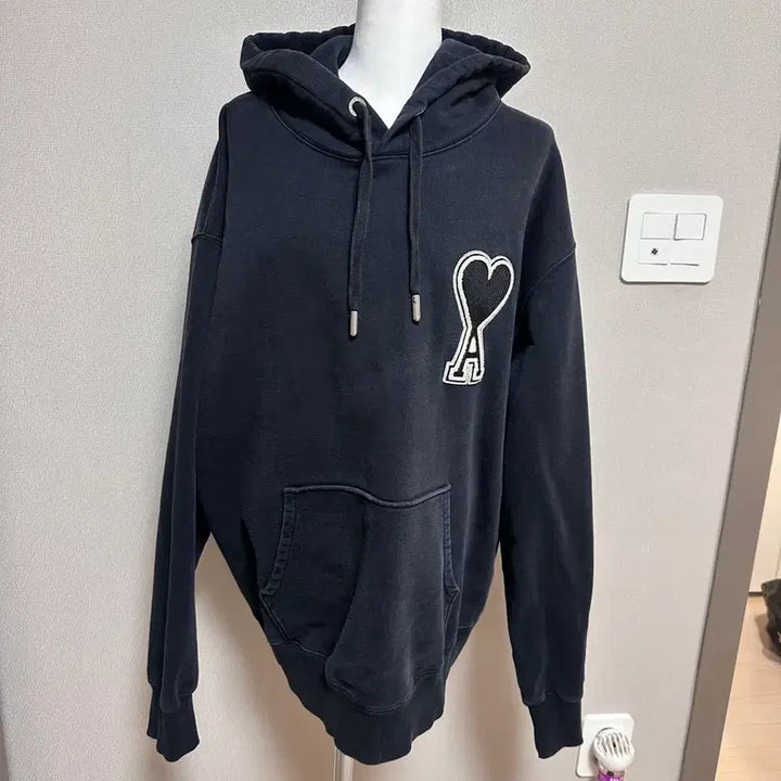 [BUNJANG] AMI Big Logo Hoodie Black XXL / (정품) 아미 빅로고 후드티 블랙 XXL