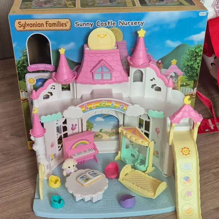 [BUNJANG] Sylvanian Families Sunny Castle Kindergarten / 실바니안 써니 캐슬 유치원