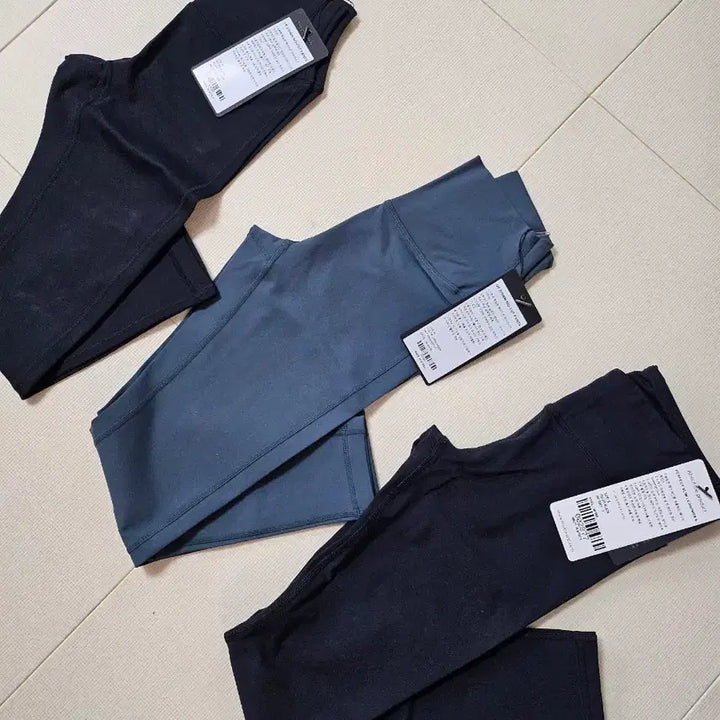 [BUNJANG] Mula Wear Leggings / 뮬라웨어 레깅스 검정  새상품